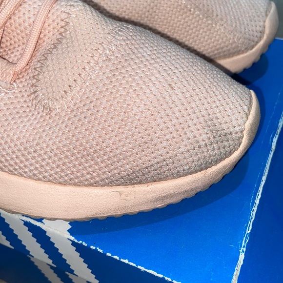 Adidas - Picture 2 of 5